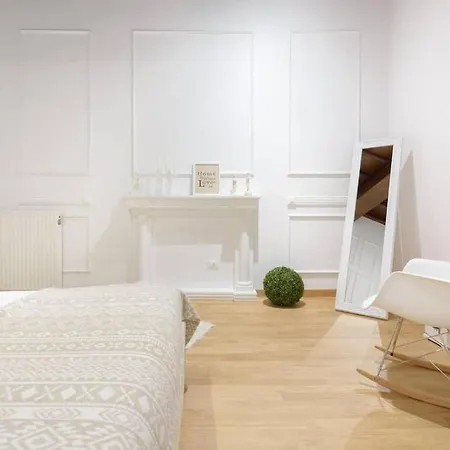New Love Apartment *